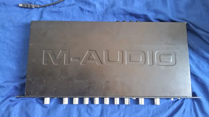 M - Áudio 