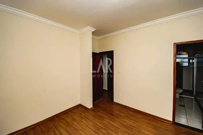 Casa em Condomínio à venda, 3 quartos, 1 suíte, 1 vaga, Santa Amélia - Belo Horizonte/MG