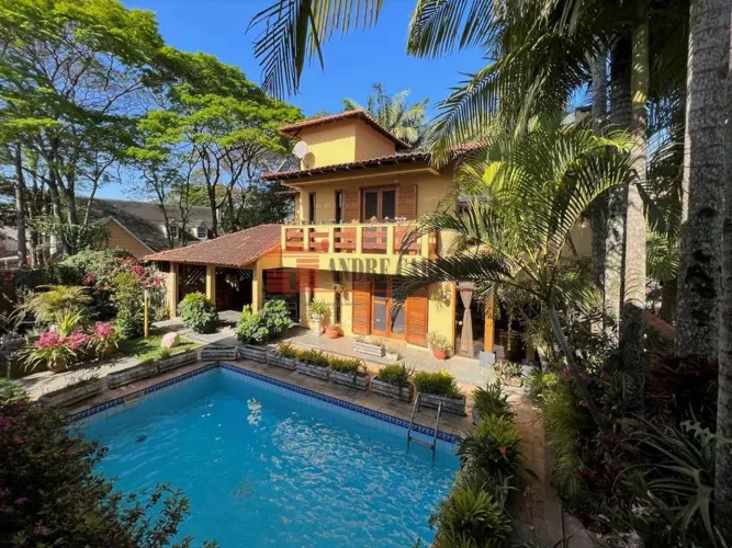 Casa de Condominio em São Paulo II - Cotia Código 985