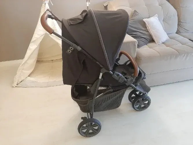 Carrinho de bebê ABC Design