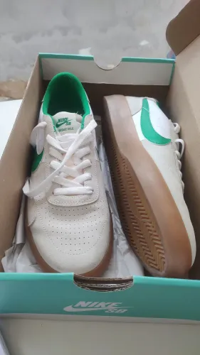 Nike GREEN 41