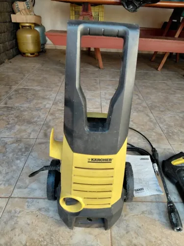 Lavadora Karcher k2 - pressão