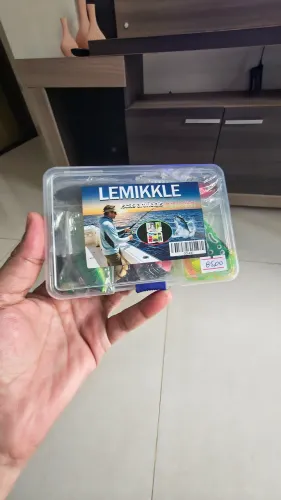Isca artificial para peixes lacrado