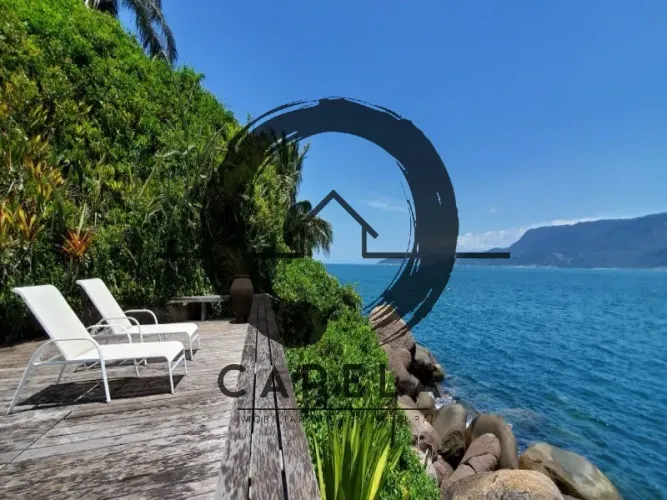 CASA RESIDENCIAL em Ilhabela - SP, São Pedro