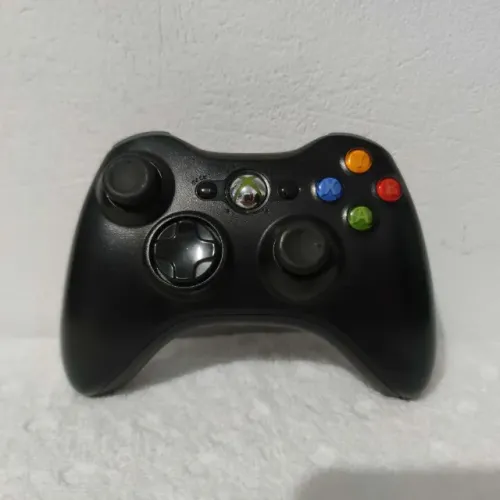 Controle de Xbox 360 Original Preto Usado