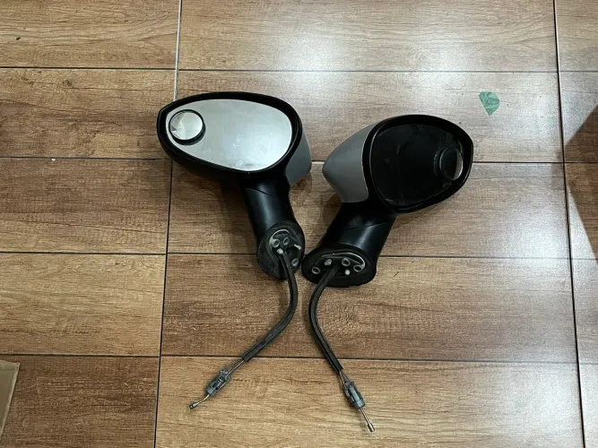 Par de retrovisor Fiat Punto 2013