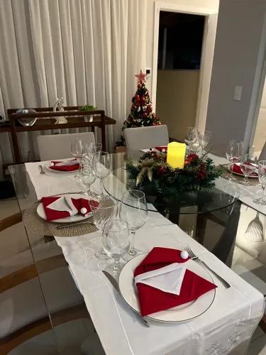 Mesa jantar 1,50 mts X 1,50 mts + base central giratória
