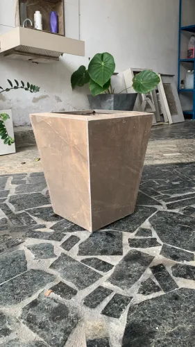 Vazo de Planta - Feito de porcelanato