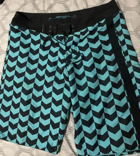 Bermuda Surf Masculina Osklen - linha OSKLENSURFING Rio de Janeiro.
