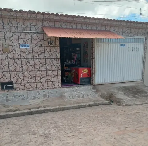 Vende-se e troca em outra casa tbm