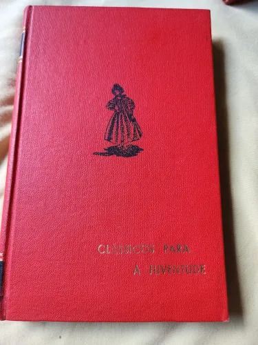 Livro Robinson Crusoé da coletânea Clássico Para a Juventude 