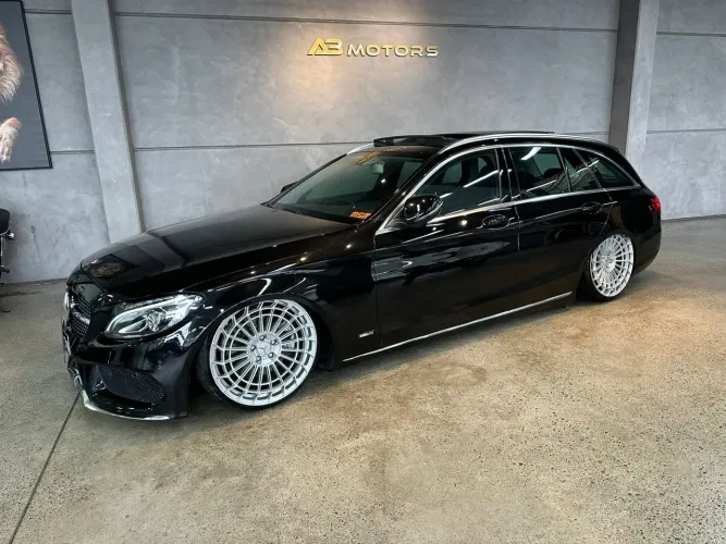 Mercedes-Benz C-300 Estate Avantgarde 2.0 245cv Aut. 2018