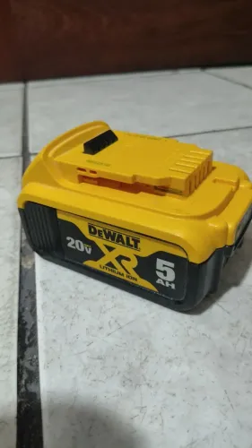 Vendo Bateria LI-ION 5.0Ah 20V MAX* XR DEWALT