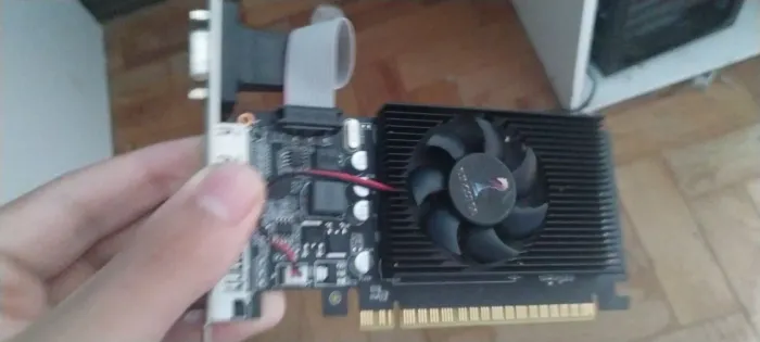 Placa de vídeo GT610
