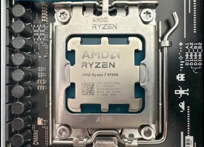 Ryzen 7 8700G + B650M Wi-Fi