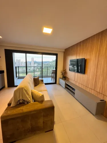 Apto mobiliado, com 2 dormitórios para alugar na Praia Brava - Itajaí - SC