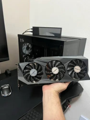 Rtx 3080 OC 10gb Gigabyte em estado de nova!