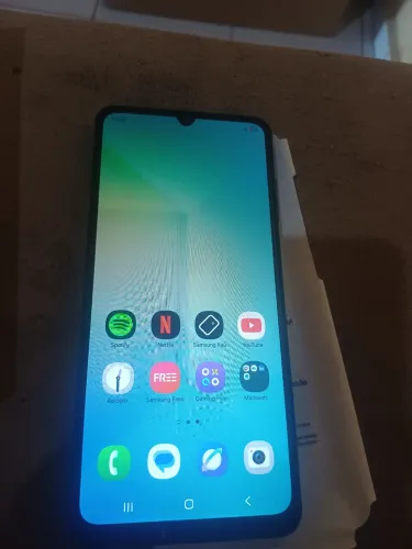 Celular samsung A06 5G 128GB