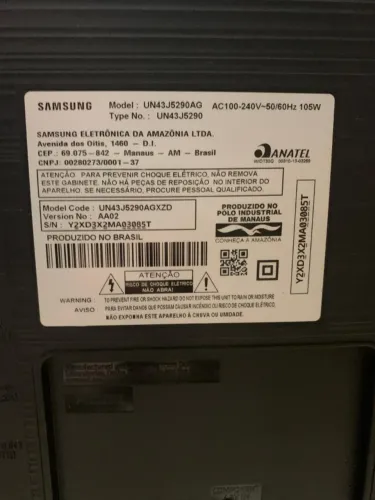 2 TVs COM DEFEITO
