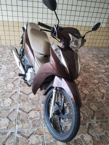 Uma biz 2021ex