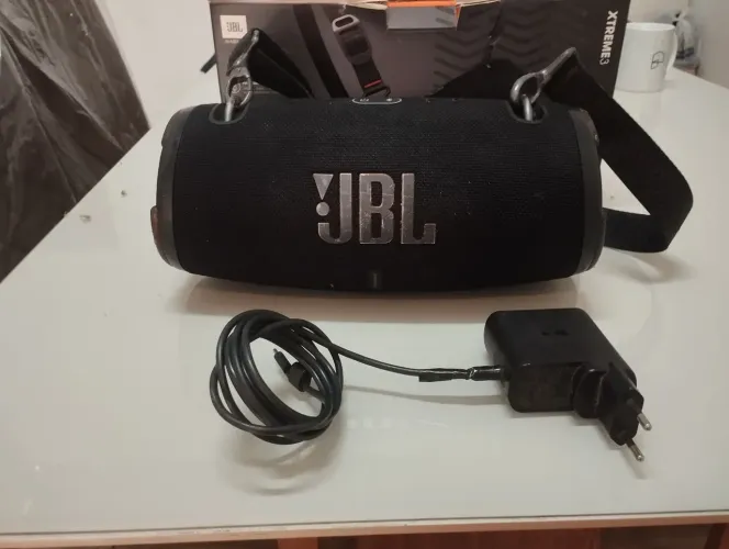 Caixa de som Jbl