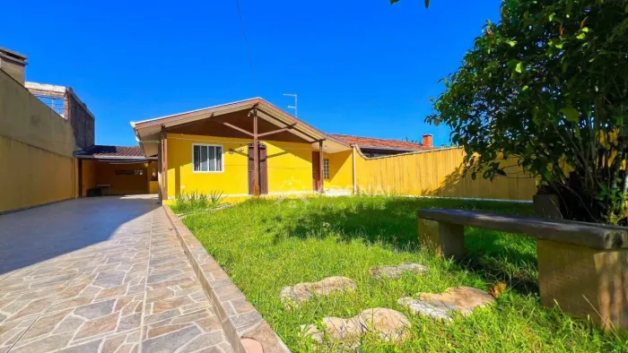 Casa com 3 dormitórios à venda, 133 m² por R$ 520.000,00 - Nereidas - Guaratuba/PR