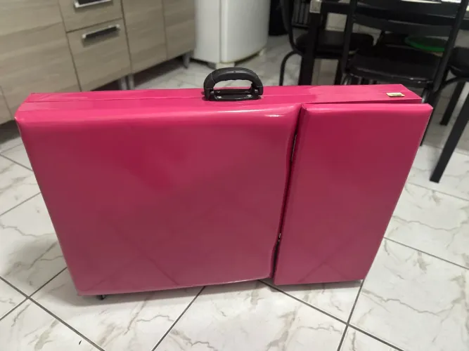 Vendo Maca Portátil Reclinável 200Kg Marca santa Fé. Rosa pink