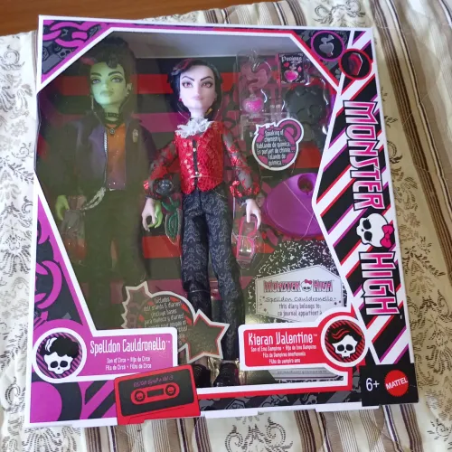 Monster high Valentine e Spelldon 