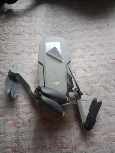 Drone DJI Mini 2 Quebrado Retirada Pecas