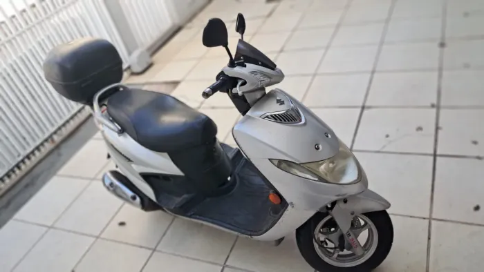 BURGMAN 125 c 2008 impecável