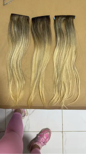 Mega Hair na fita adesiva 