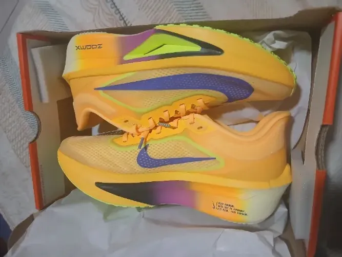 ttênis nike zoom fly 6 amarelo 42 R$ 1.100
