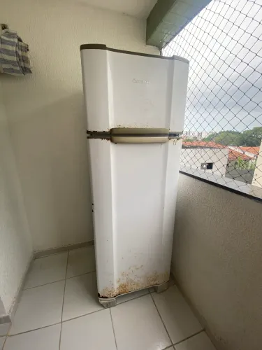 Geladeira esmaltec