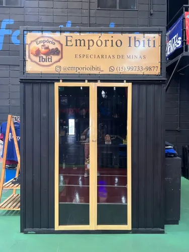 Container