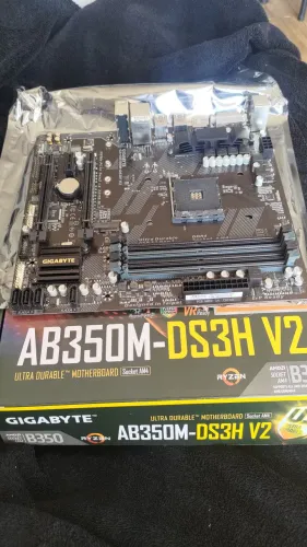 Placa mãe AB350M-DS3H V2