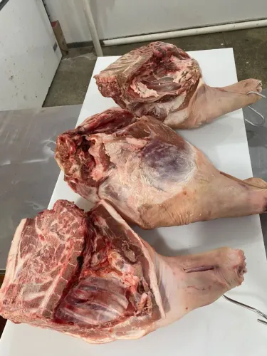 Porco na promoção  22 reais o kg