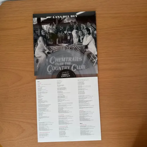 Vinil Lana Del Rey - Chemtrails Over (transparent grey)<br>Chemtrails Over the Country Club