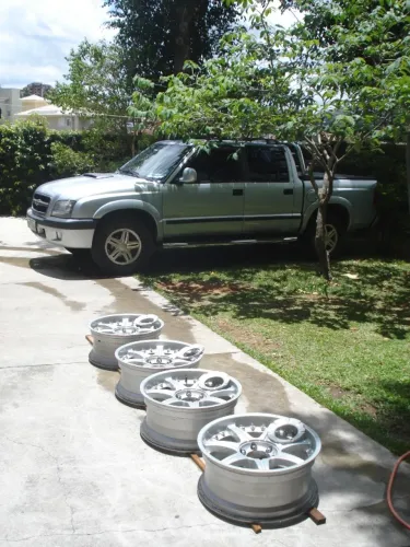 RODAS ARO DA HILUX TOYOTA