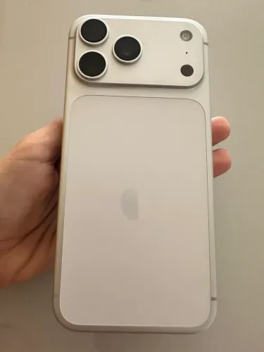 iPhone 17 pro Max 256g. 2 meses de uso