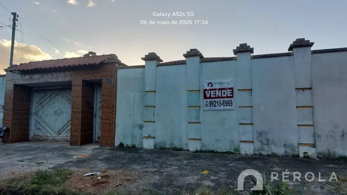 Casa em Jardim Novo Mundo - Goiânia