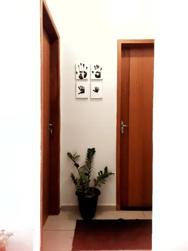Alugo casa com quintal