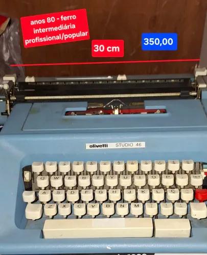 Antiga máquina de escrever Olivetti Studio 46 p/colecionadores e decoração
