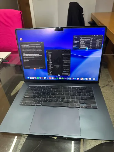 Macbook m3 15 polegadas 16ram 512gb