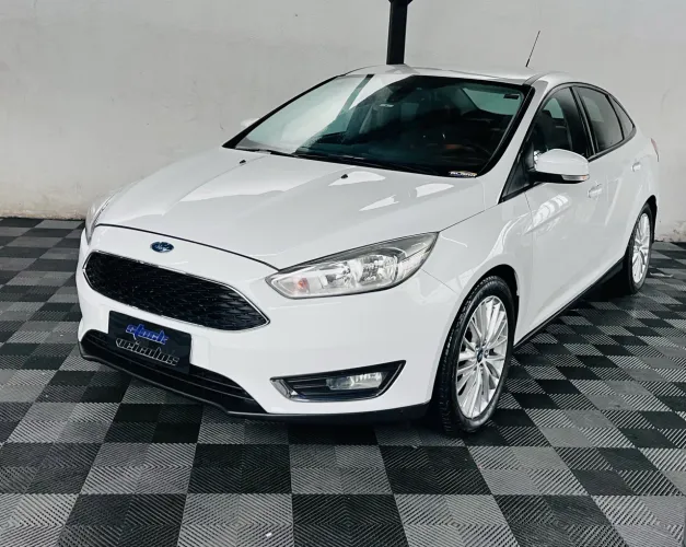 Ford Focus Fastback Se/se Plus 2.0 Flex Aut. 2016