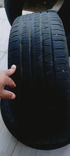 Pneus 225/55 R18 aro 18