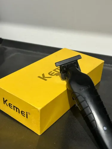 Maquina de acabamento Kemei 