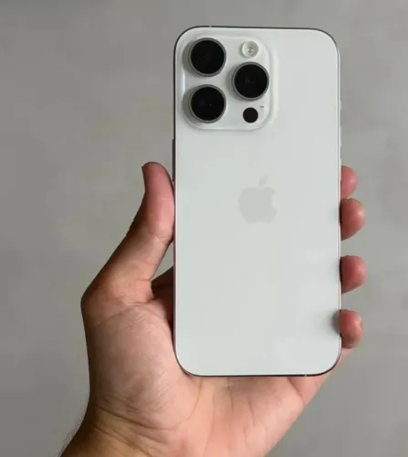 IPHONE 15 PRO 512 GB BRANCO IMPECÁVEL 