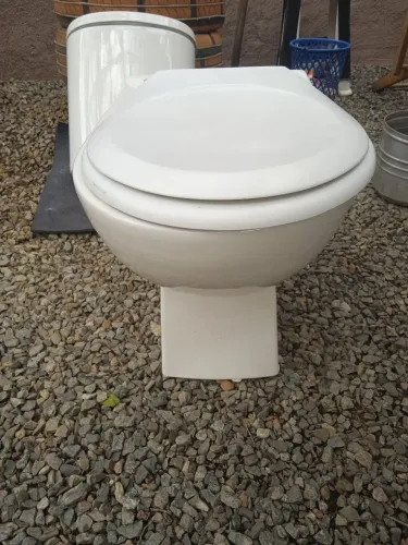 Vendo vazo sanitário caixa acoplada marca laufem