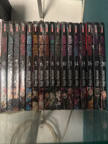 Jujutsu Kaisen - 17 volumes