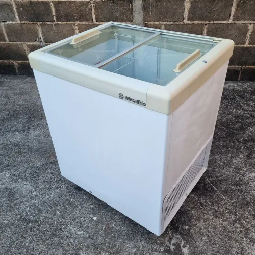 Freezer Metalfrio Expositor semi novo